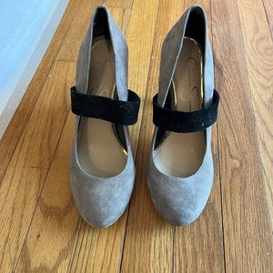 Jessica Simpson Gray Heels